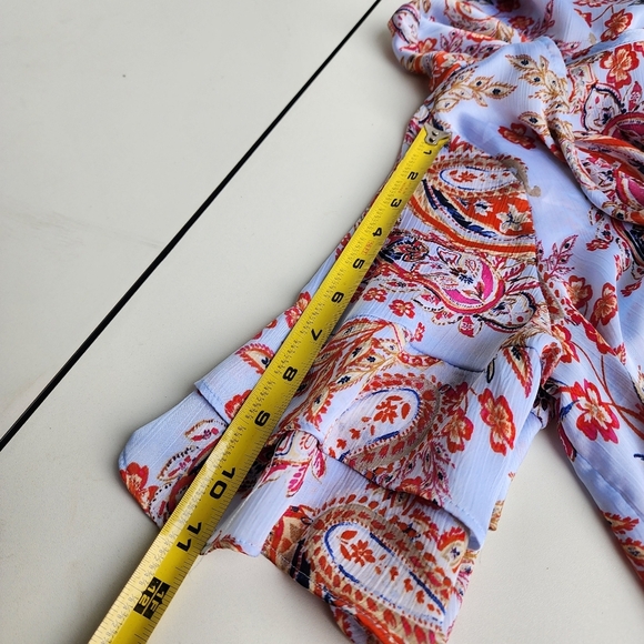 Zac & Rachel Light Blue Red Paisley Top  V-Neck Tunic Blouse Satin Bell Flare M - Picture 7 of 11